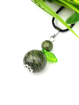 Подвеска из змеевика