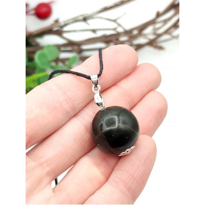 Подвеска из змеевика