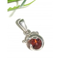 Подвеска посеребренная Дельфин с янтарем