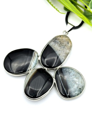 Подвеска с агатом