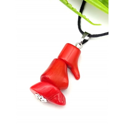 Подвеска с красным кораллом