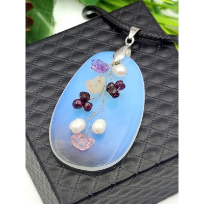Подвеска с лунным камнем (синтетическим), жемчугом, цитрином, розовым кварцем, аметистом, гранатом