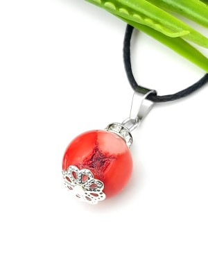 Подвеска с оранжевым кораллом