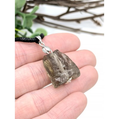 Подвеска с раухтопазом