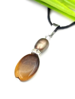 Подвеска с тигровым глазом и золотистым жемчугом