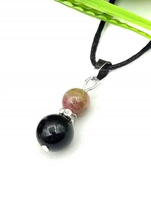 Подвеска с розово-золотистым турмалином и черным (шерлом)