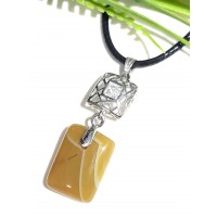 Подвеска с желто-оранжевым агатом и фианитом