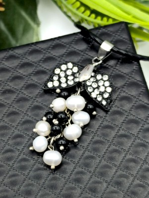 Подвеска с жемчугом, агатом и фианитами