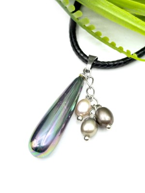 Подвеска с жемчугом и перламутром