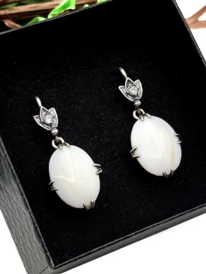 Серьги посеребренные с белым перламутром