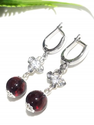 Серьги посеребренные с красным янтарем