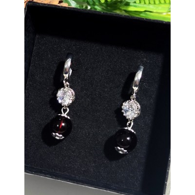 Серьги посеребренные с красным янтарем и фианитом